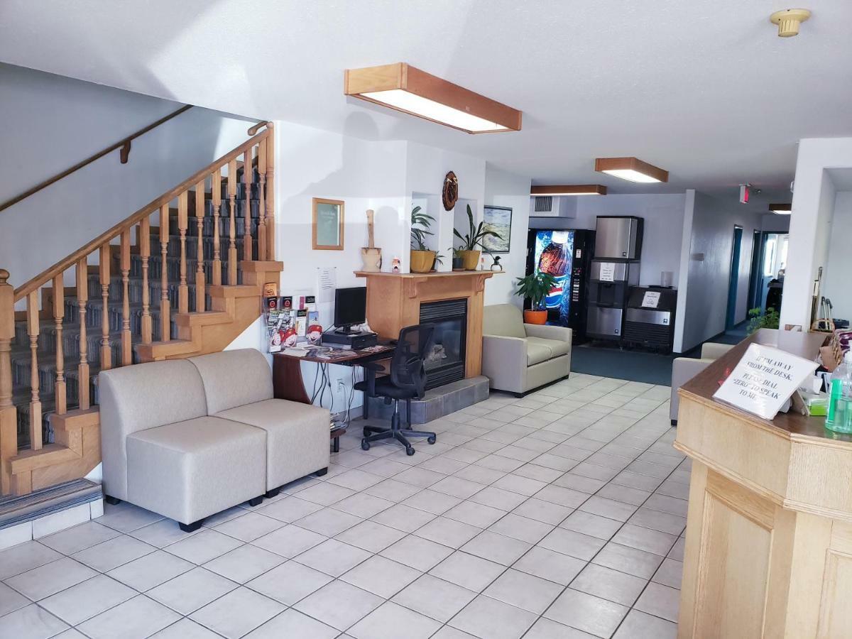 Travel-Inn Resort&Campground Saskatoon Extérieur photo