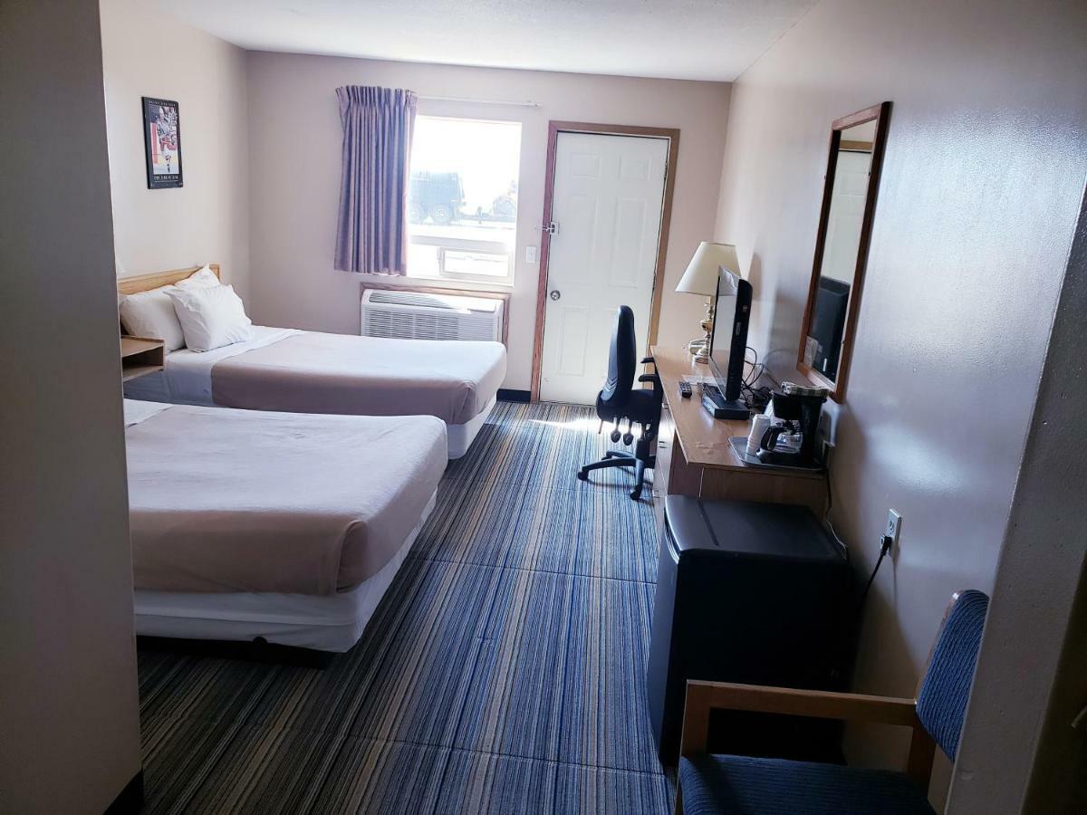 Travel-Inn Resort&Campground Saskatoon Extérieur photo