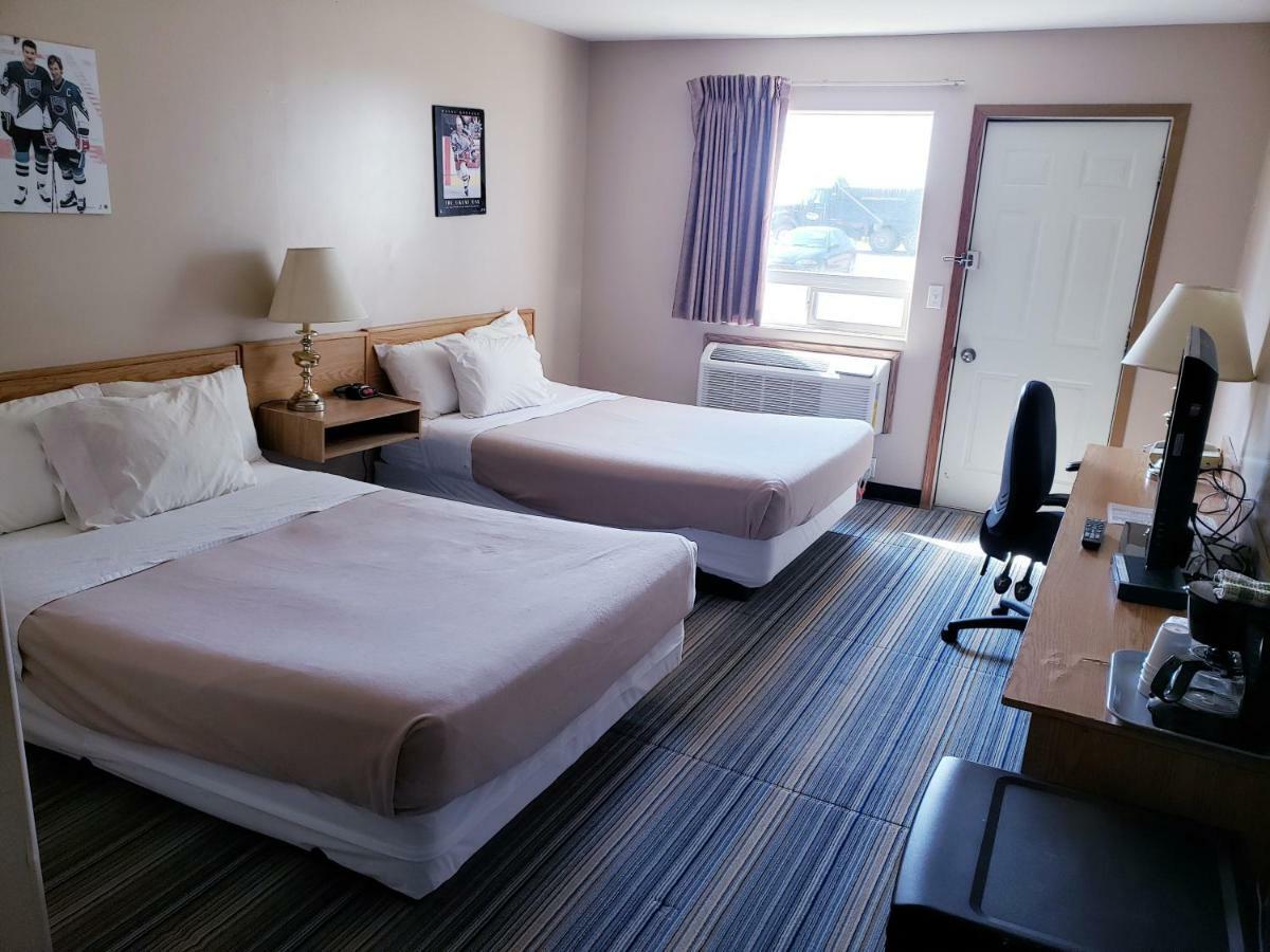 Travel-Inn Resort&Campground Saskatoon Extérieur photo